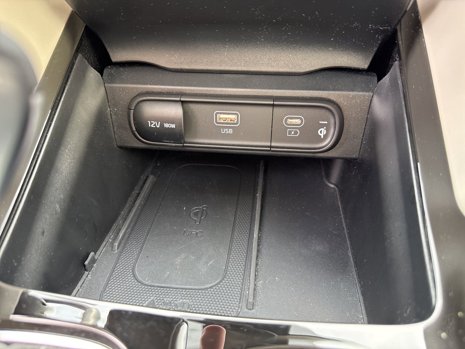 Used 2025 Kia Telluride SX Prestige image 30