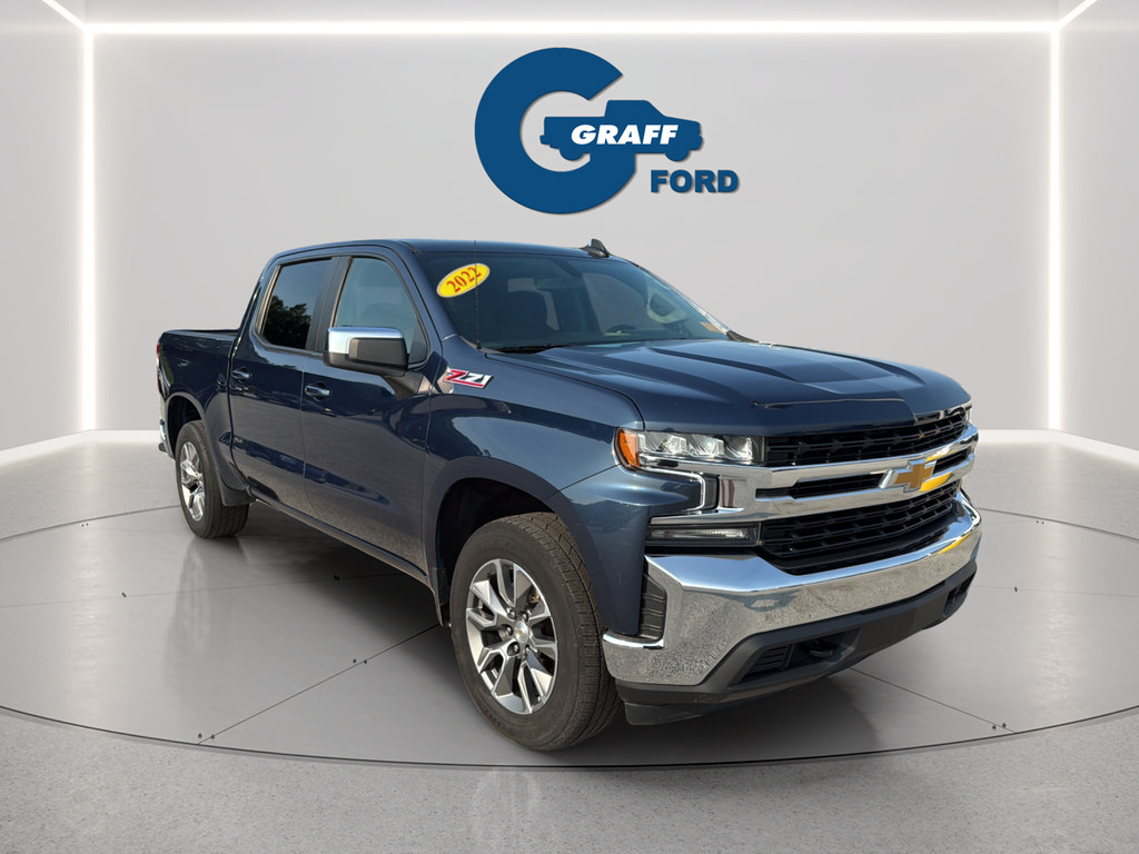 Used 2022 Chevrolet Silverado 1500 LT w/ Z71 Off-Road Package AWD/4WD image 4