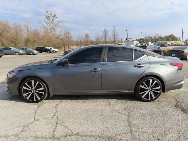 Used 2020 Nissan Altima 2.5 SR w/ Premium Package image 3