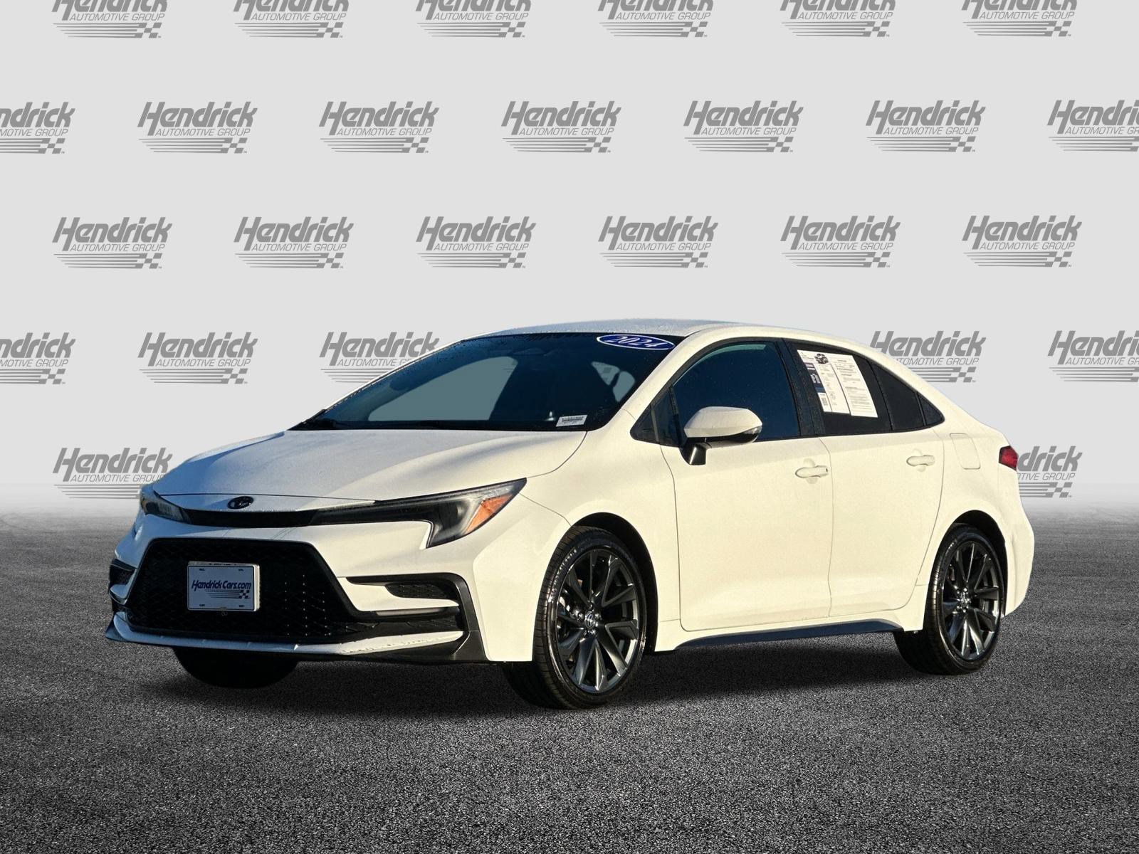Used 2024 Toyota Corolla SE image 9
