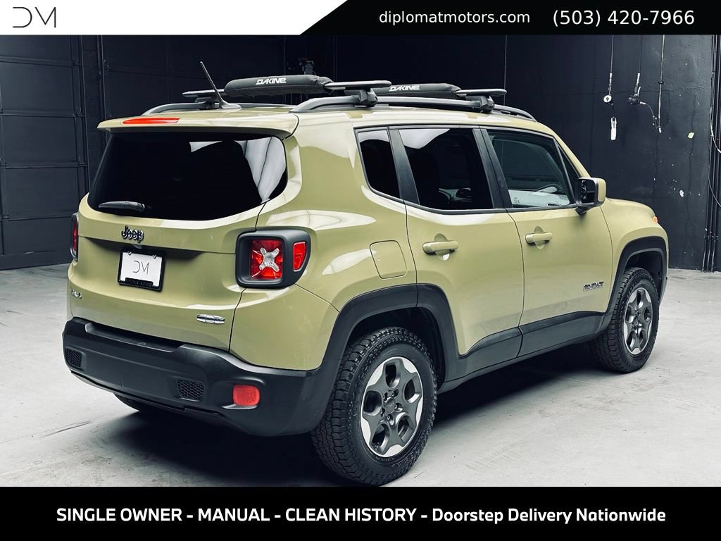 Used 2015 Jeep Renegade Latitude w/ Cold Weather Group II AWD/4WD image 8