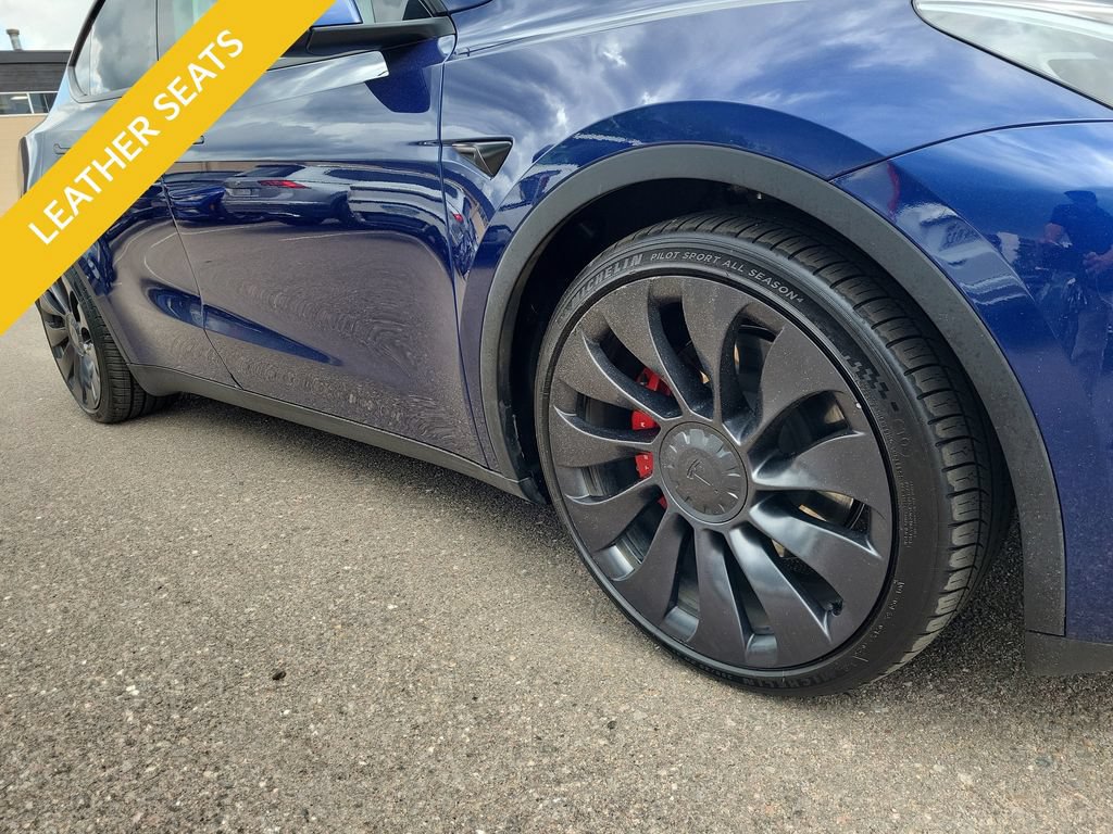 Used 2023 Tesla Model Y Performance AWD/4WD image 7