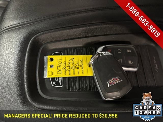 Used 2020 Cadillac Escalade ESV Premium Luxury image 29