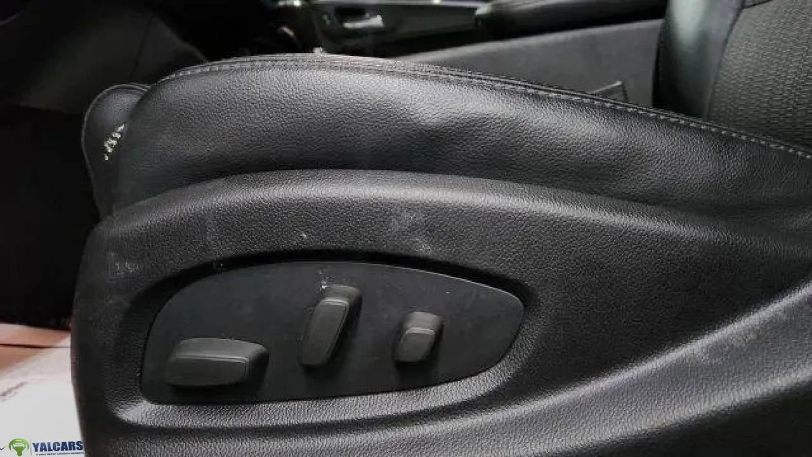 Used 2015 Chevrolet Impala LT w/ Convenience Package image 10