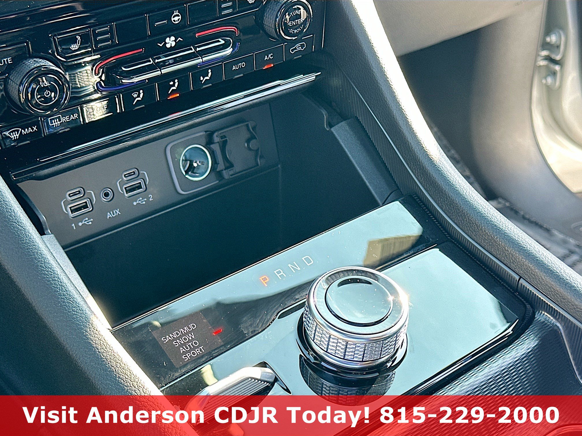 New 2025 Jeep Grand Cherokee L Limited w/ Black Appearance Package image 11