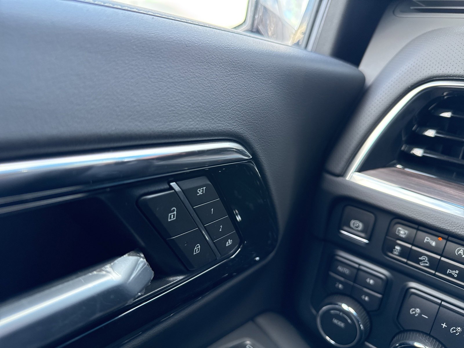 New 2025 Chevrolet Tahoe High Country image 41