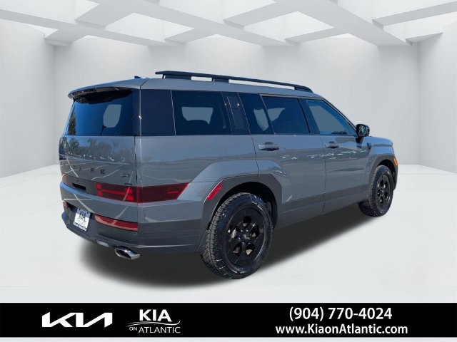 Used 2025 Hyundai Santa Fe XRT AWD/4WD image 3