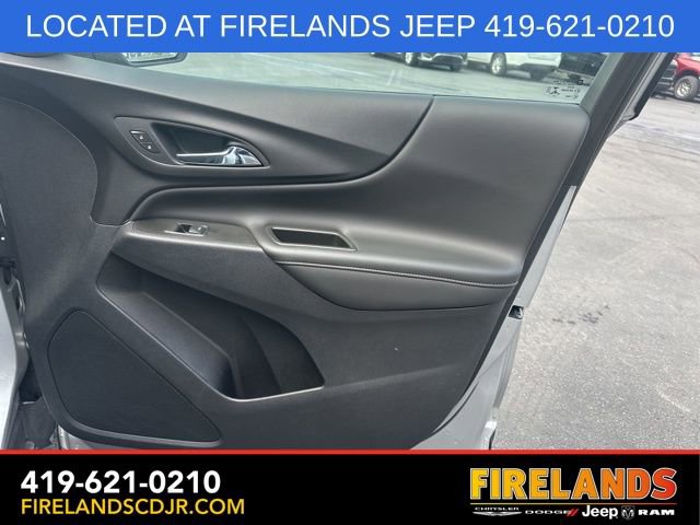 Used 2021 Chevrolet Equinox Premier image 16