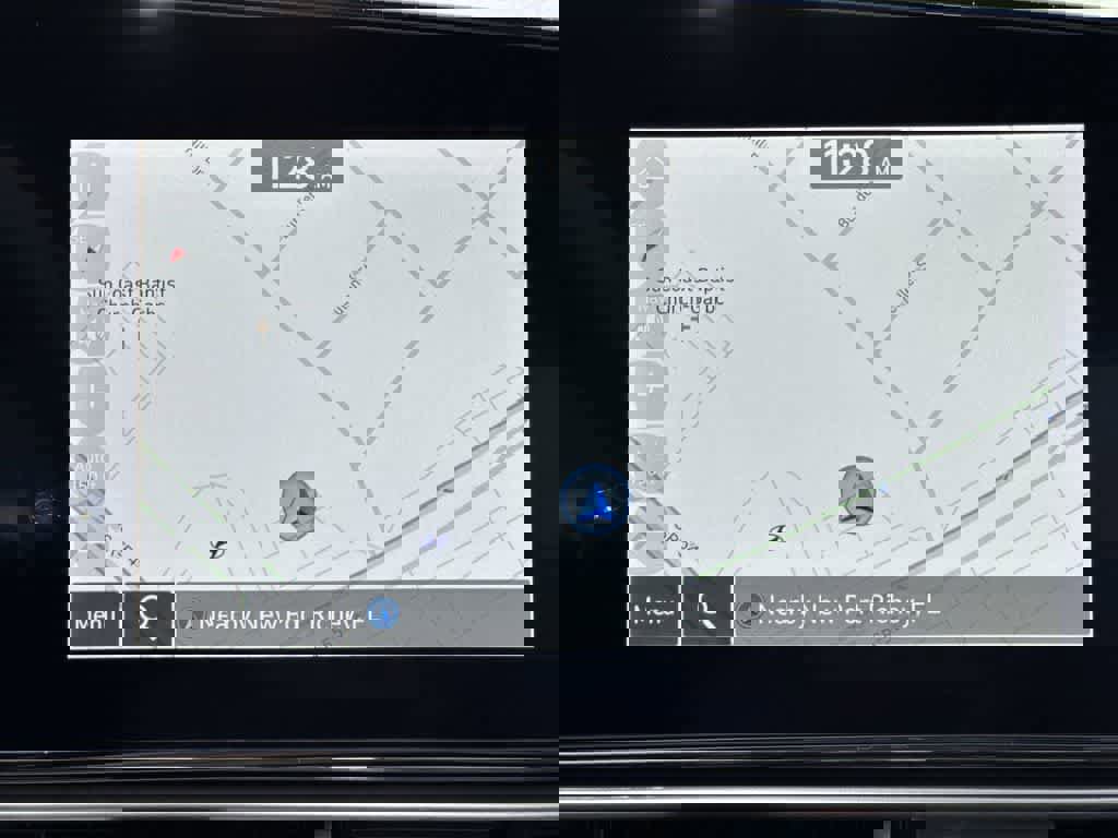 New 2025 Hyundai Elantra SEL image 28