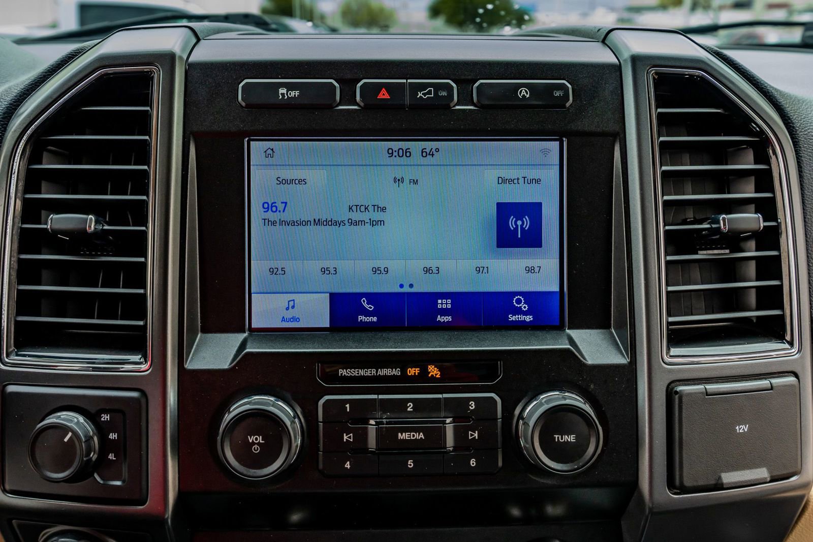 Used 2020 Ford F150 XLT w/ Equipment Group 301A Mid image 23