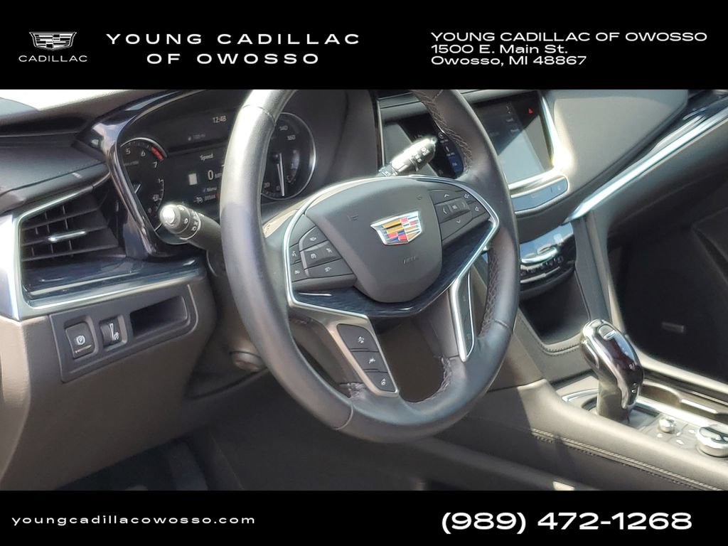 Used 2024 Cadillac XT5 Premium Luxury w/ LPO, Floor Liner Package AWD/4WD image 10