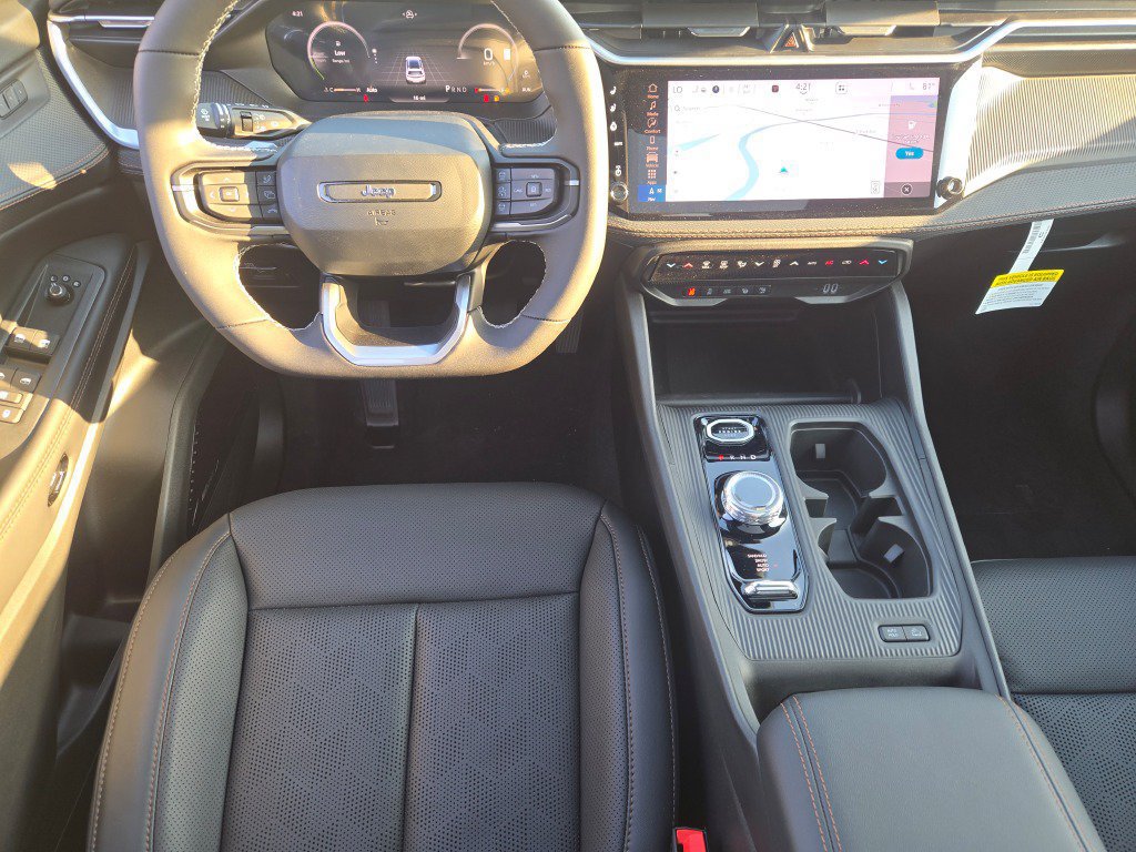 New 2027 Jeep Cherokee Overland AWD/4WD image 2