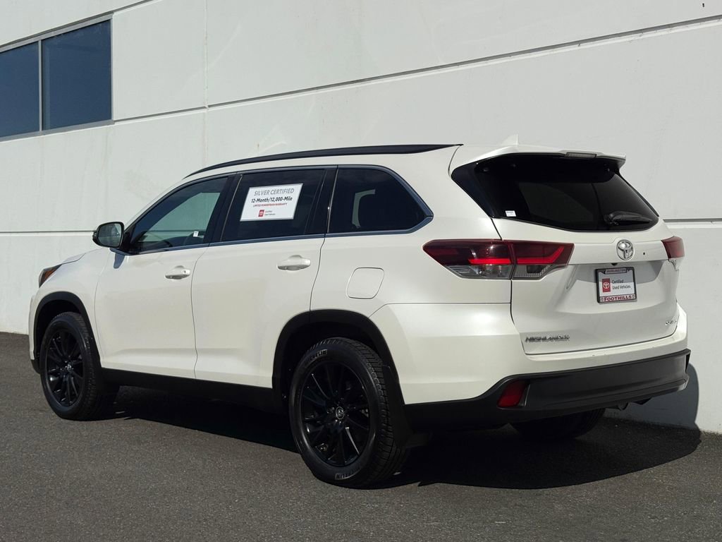 Certified 2019 Toyota Highlander SE AWD/4WD image 19