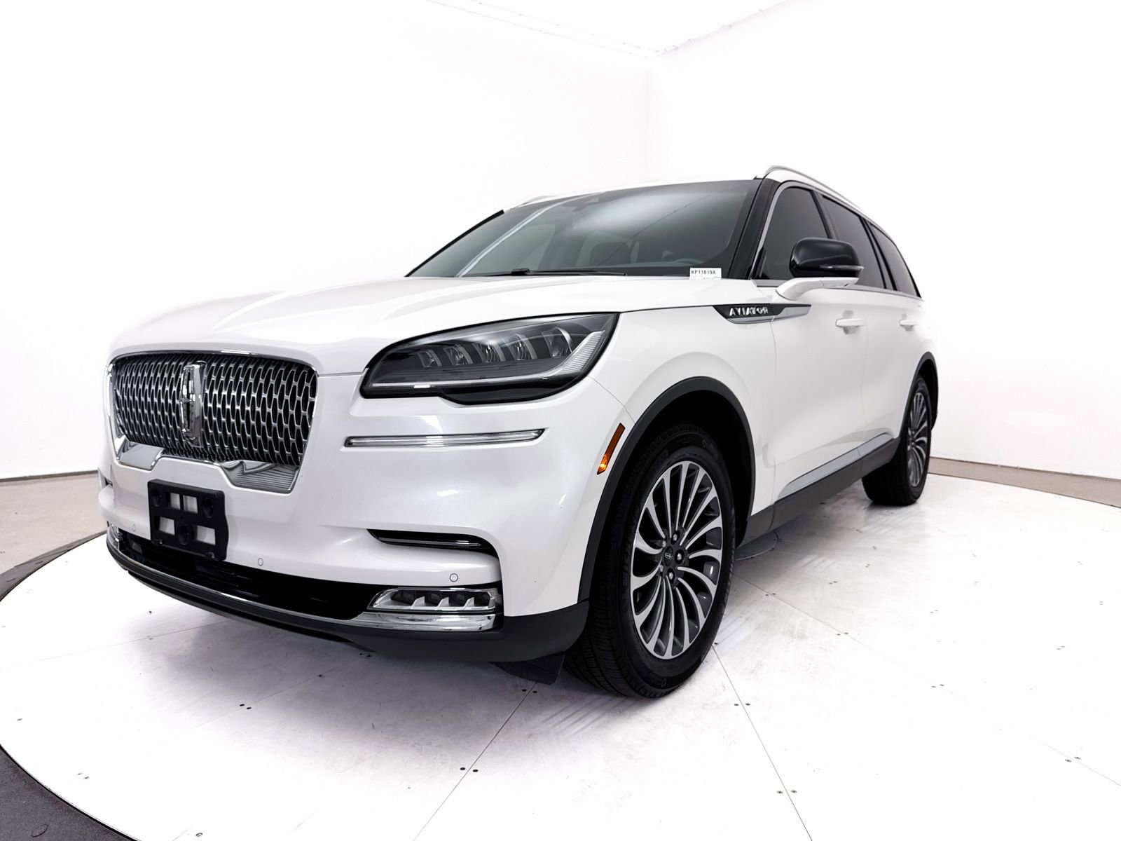 Used 2020 Lincoln Aviator Reserve w/ Elements Package Plus AWD/4WD image 16