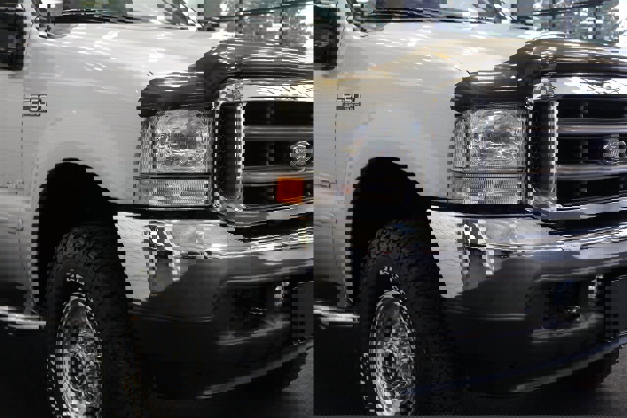 Used 2003 Ford F250 XLT image 19