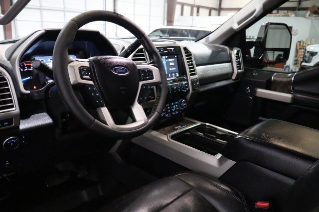 Used 2017 Ford F250 Lariat w/ Chrome Package AWD/4WD image 16