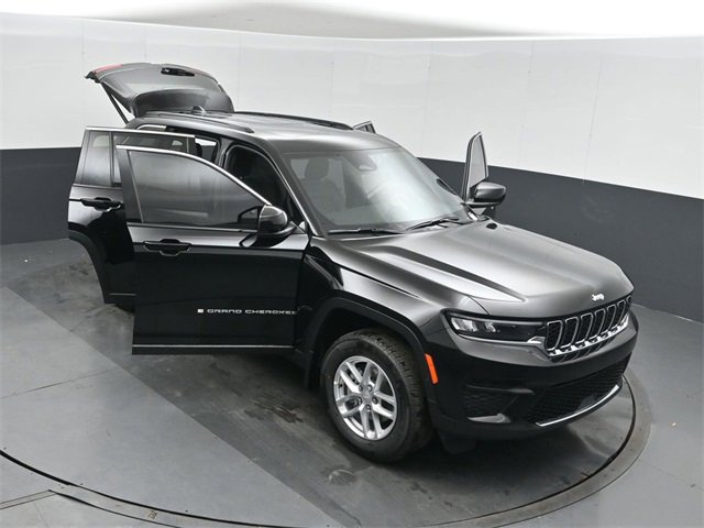 New 2025 Jeep Grand Cherokee Laredo X w/ Luxury Tech Group I image 50