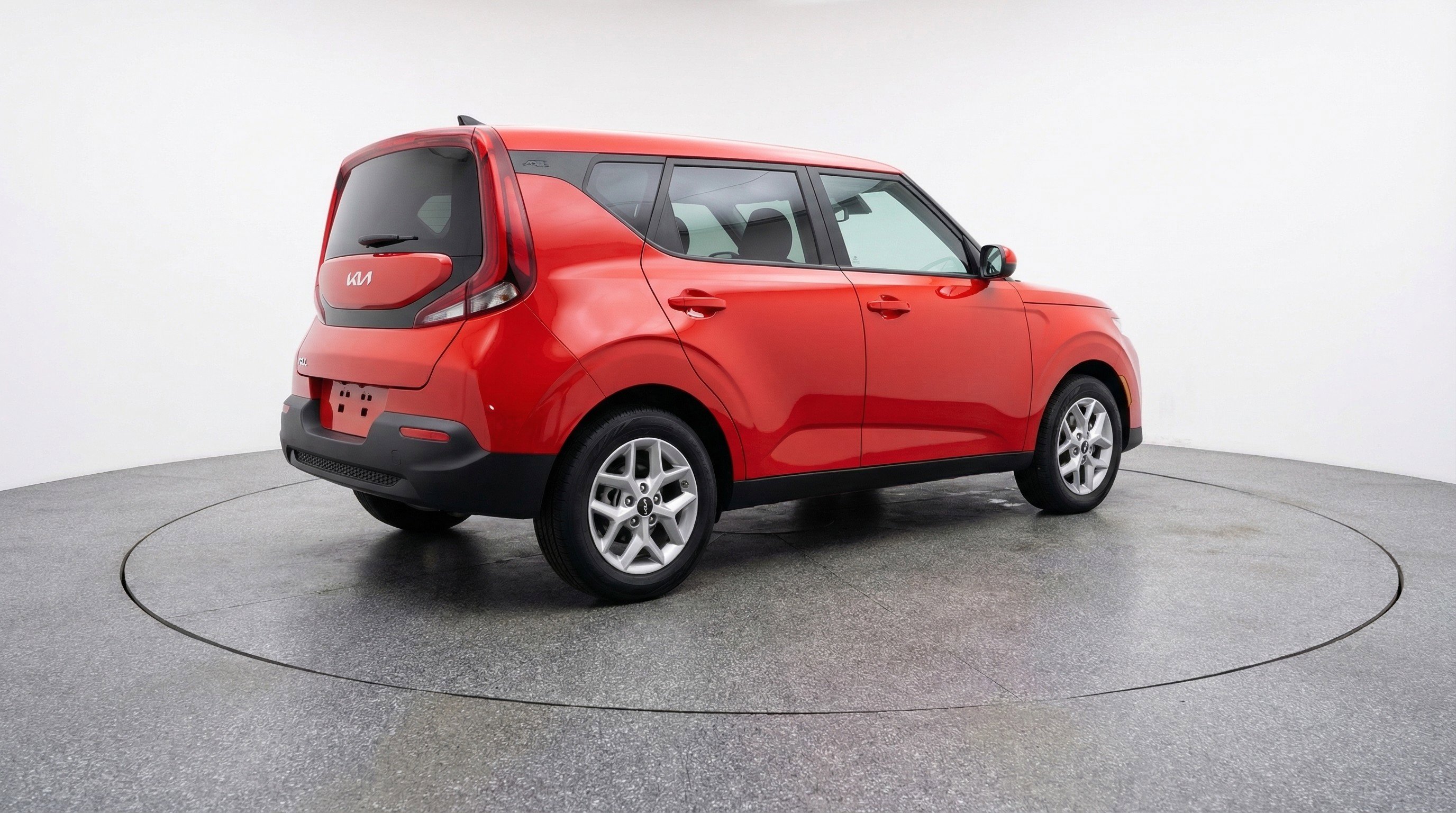 Used 2025 Kia Soul LX w/ LX Technology Package image 9