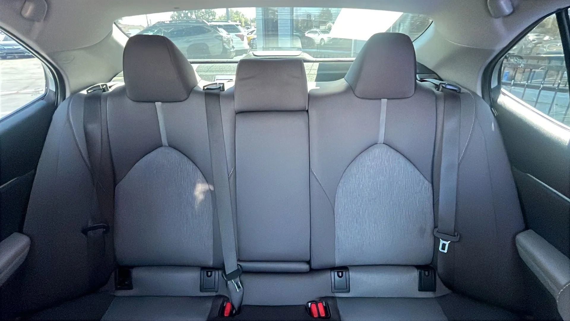 Used 2022 Toyota Camry LE w/ Cold Weather Package image 17