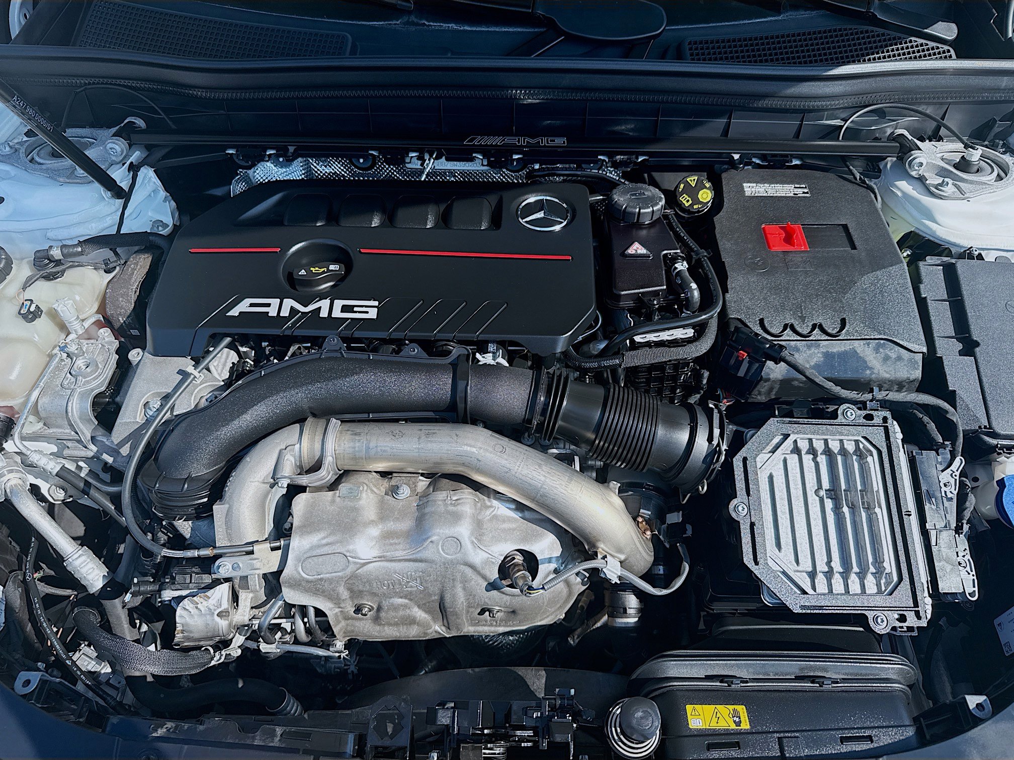 Used 2025 Mercedes-Benz GLB 35 AMG 4MATIC image 33