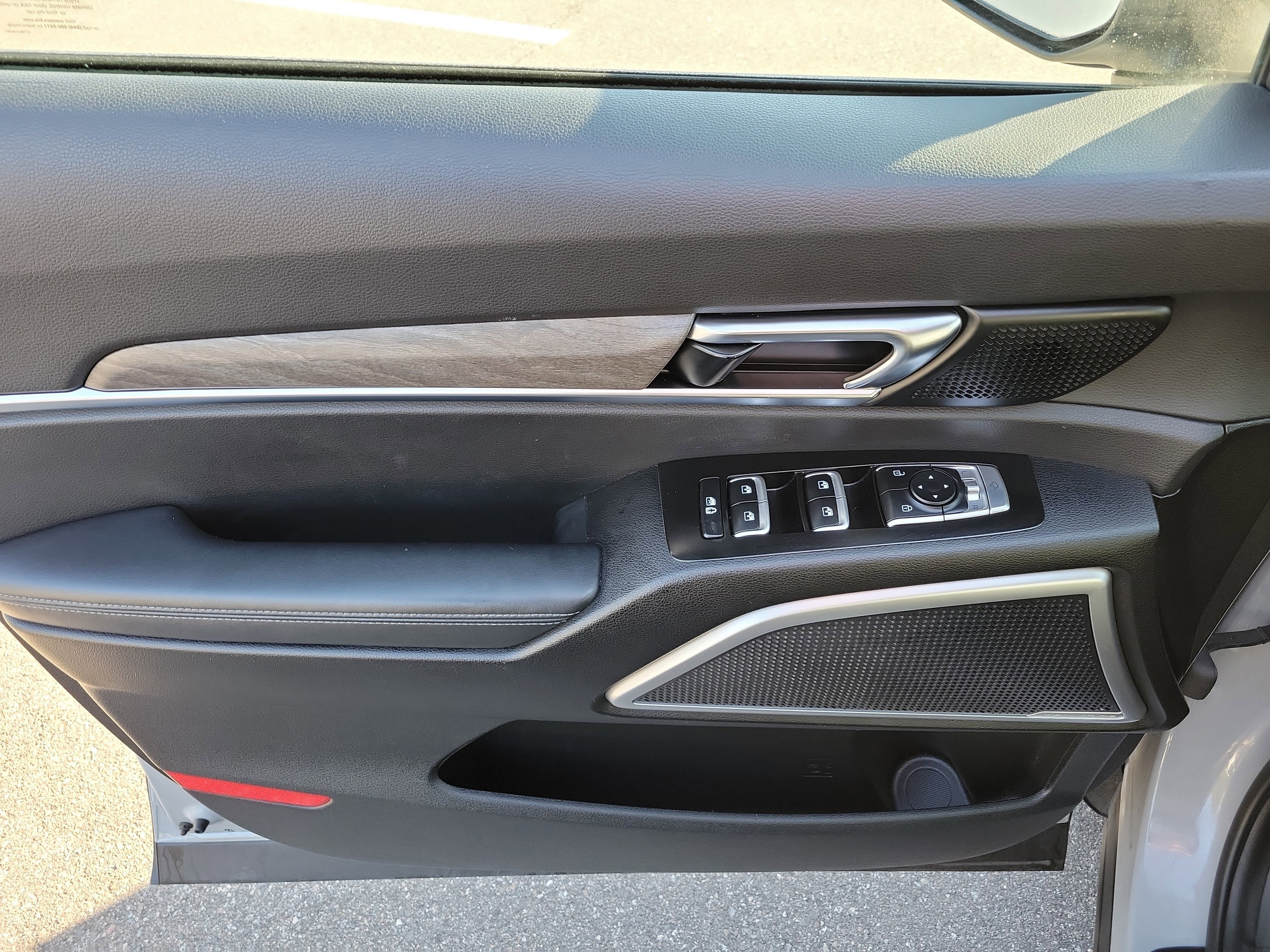 Used 2021 Kia Telluride EX w/ EX Premium Package image 21