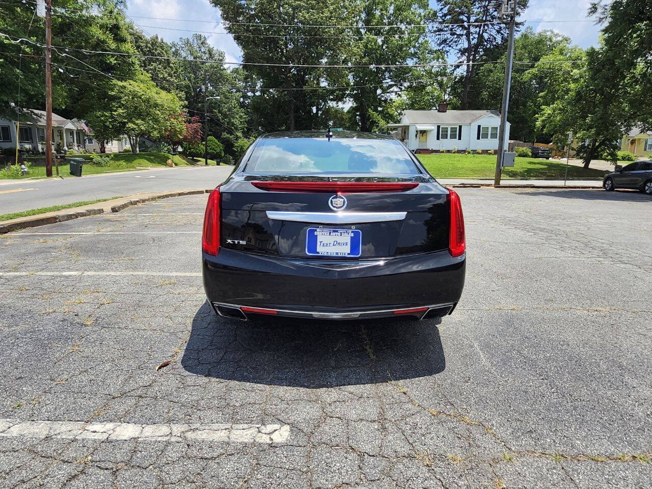 Used 2014 Cadillac XTS Luxury FWD image 17
