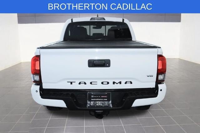 Used 2018 Toyota Tacoma TRD Off-Road w/ Technology Package AWD/4WD image 4