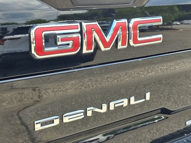 Used 2023 GMC Sierra 3500 Denali w/ Denali Ultimate Package AWD/4WD image 33