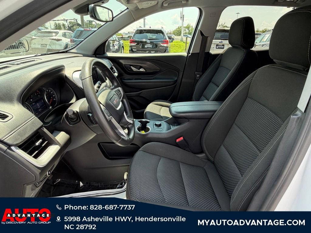 Used 2024 GMC Terrain SLE AWD/4WD image 26