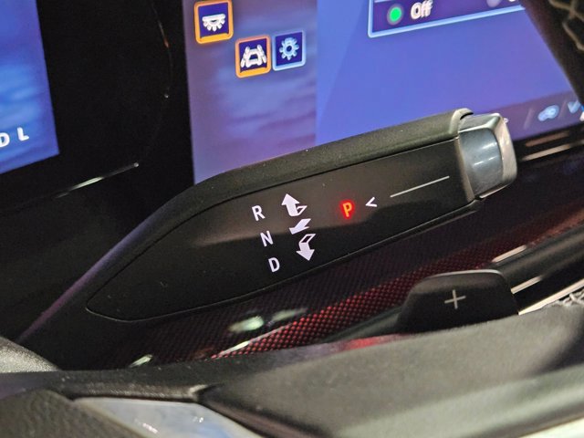 Used 2024 Chevrolet Traverse Z71 AWD/4WD image 12