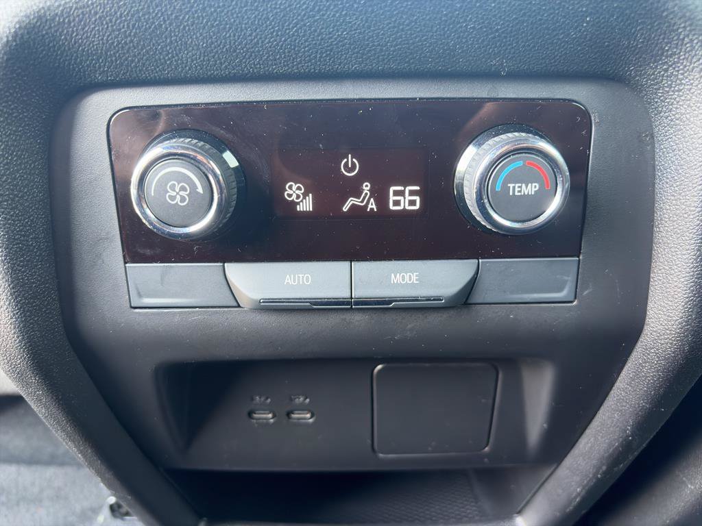 Certified 2026 Chevrolet Traverse LT AWD/4WD image 23