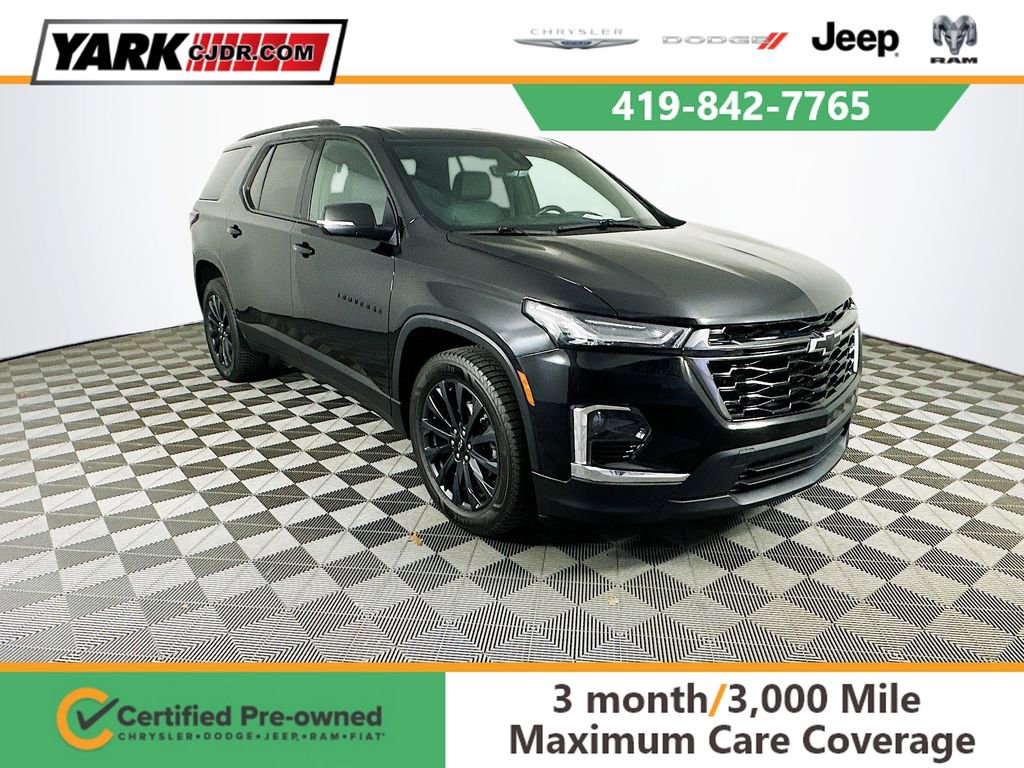 Used 2023 Chevrolet Traverse RS