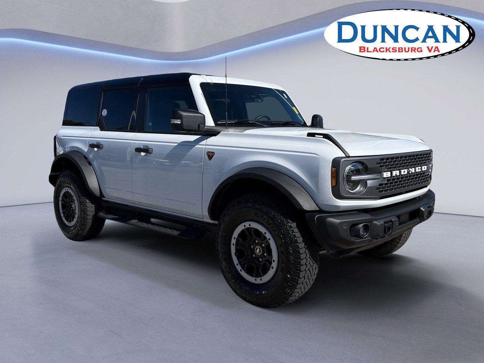 Certified 2025 Ford Bronco Badlands image 1