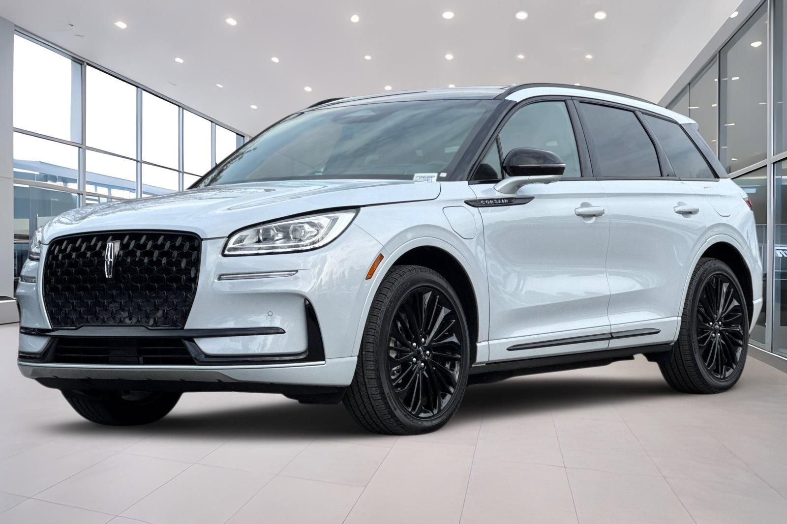 Certified 2025 Lincoln Corsair Grand Touring w/ Equipment Group 302A image 8