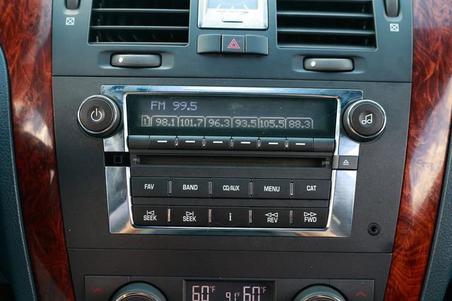 Used 2006 Cadillac DTS Limousine image 37