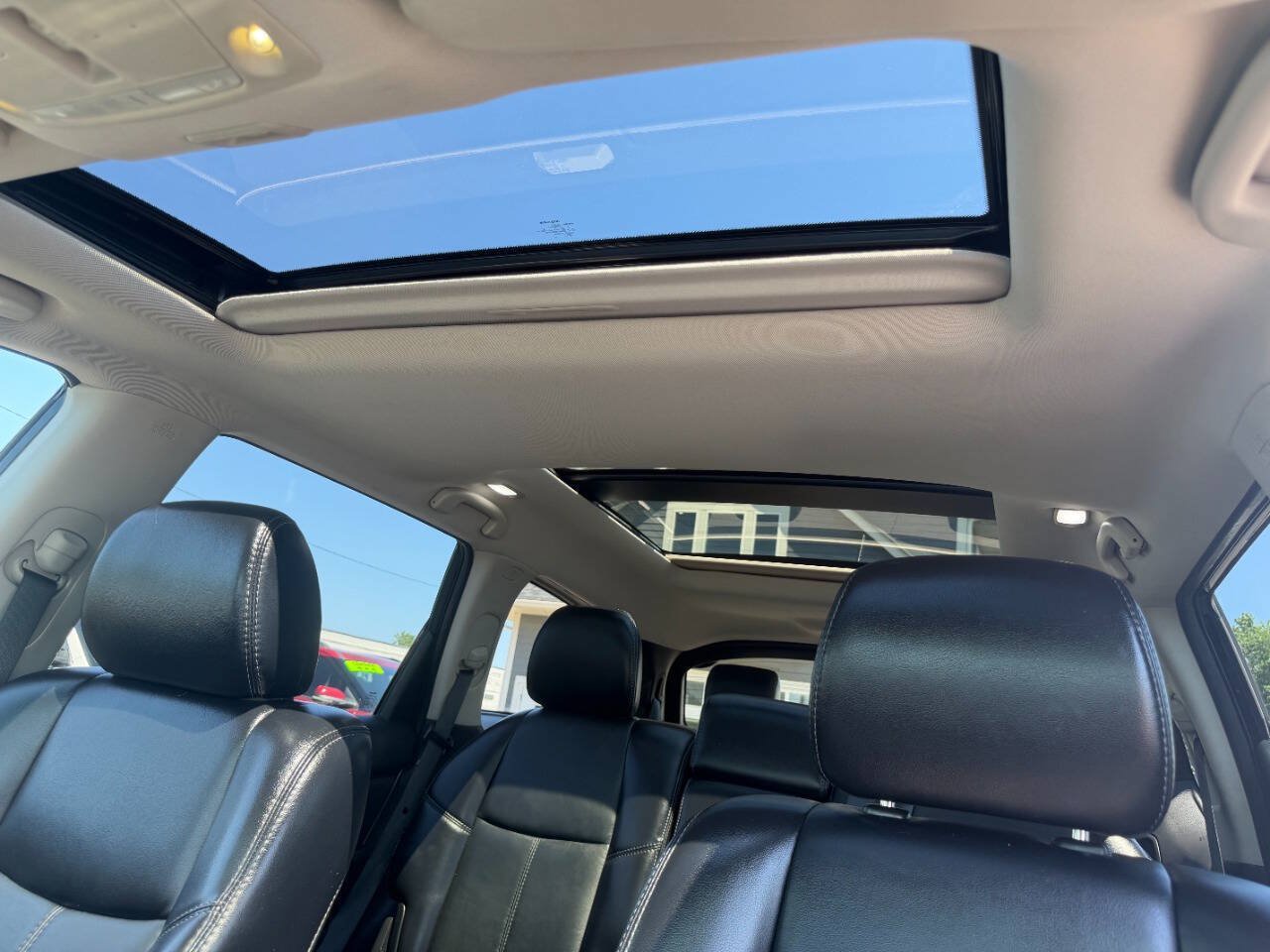Used 2018 Nissan Pathfinder SL w/ SL Premium Package AWD/4WD image 10