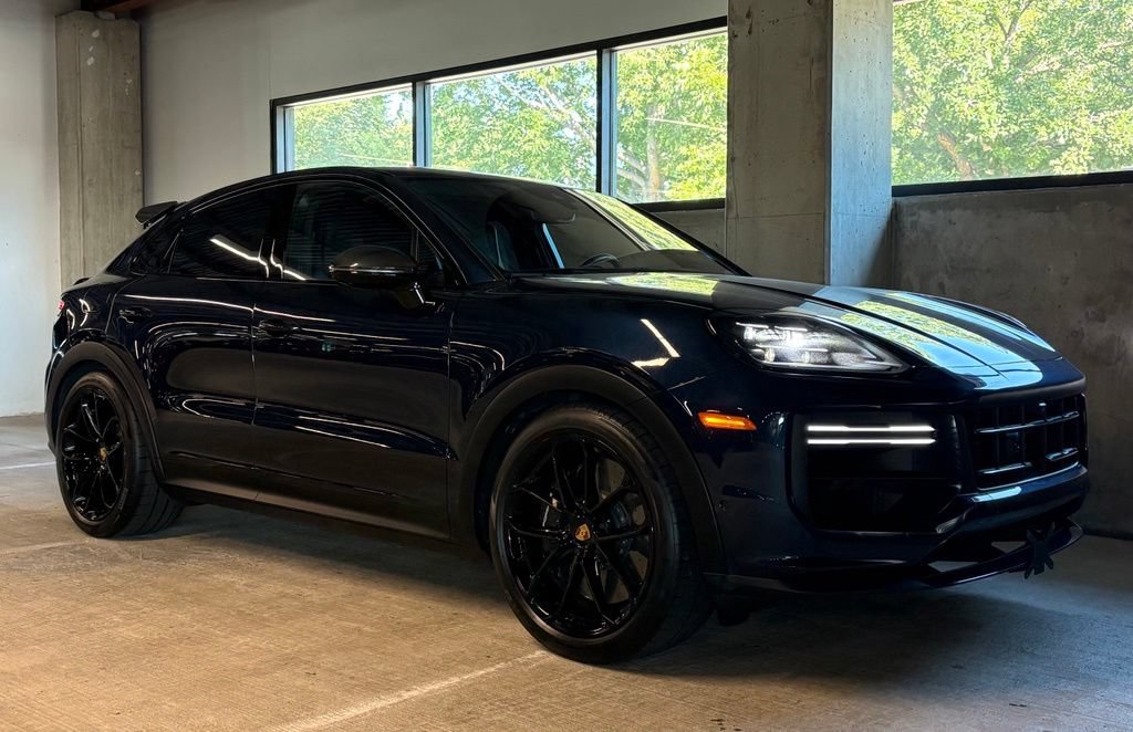 Used 2024 Porsche Cayenne Turbo GT AWD/4WD image 12