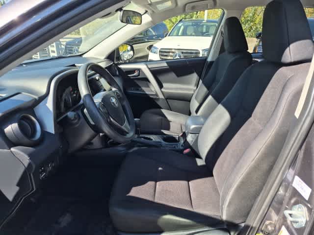 Used 2018 Toyota RAV4 LE w/ All Weather Liner Package AWD/4WD image 15