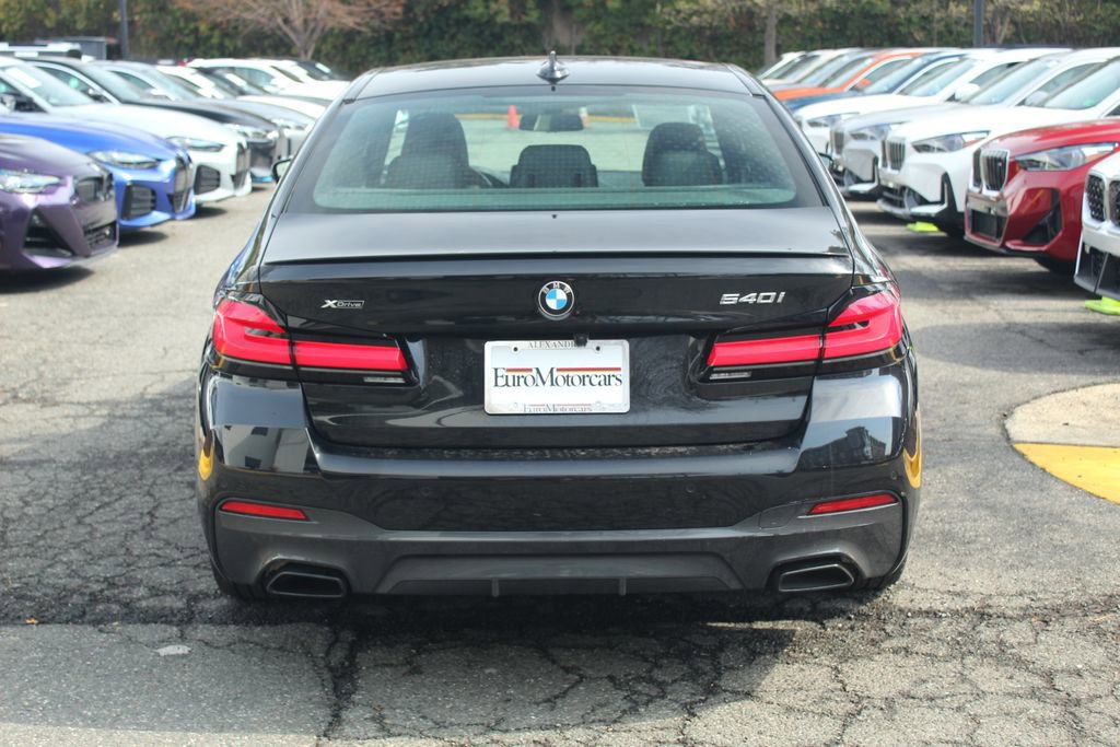 Certified 2023 BMW 540i xDrive w/ Executive Package image 7
