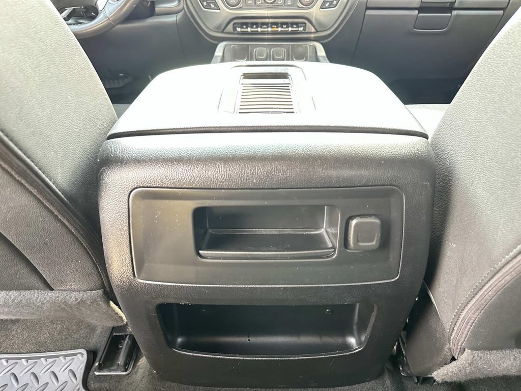 Used 2018 Chevrolet Silverado 2500 LTZ w/ Vortec Plus Package AWD/4WD image 12