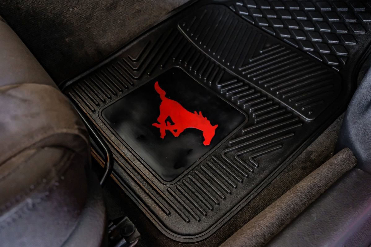 Used 2012 Ford Mustang Boss 302 w/ Boss 302 Accessory Pkg image 30