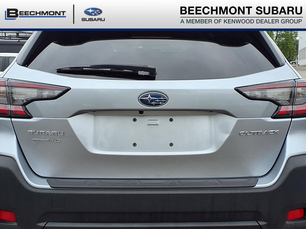 Used 2025 Subaru Outback Premium image 24