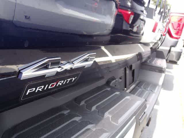 Used 2025 Toyota Tundra Limited AWD/4WD image 23