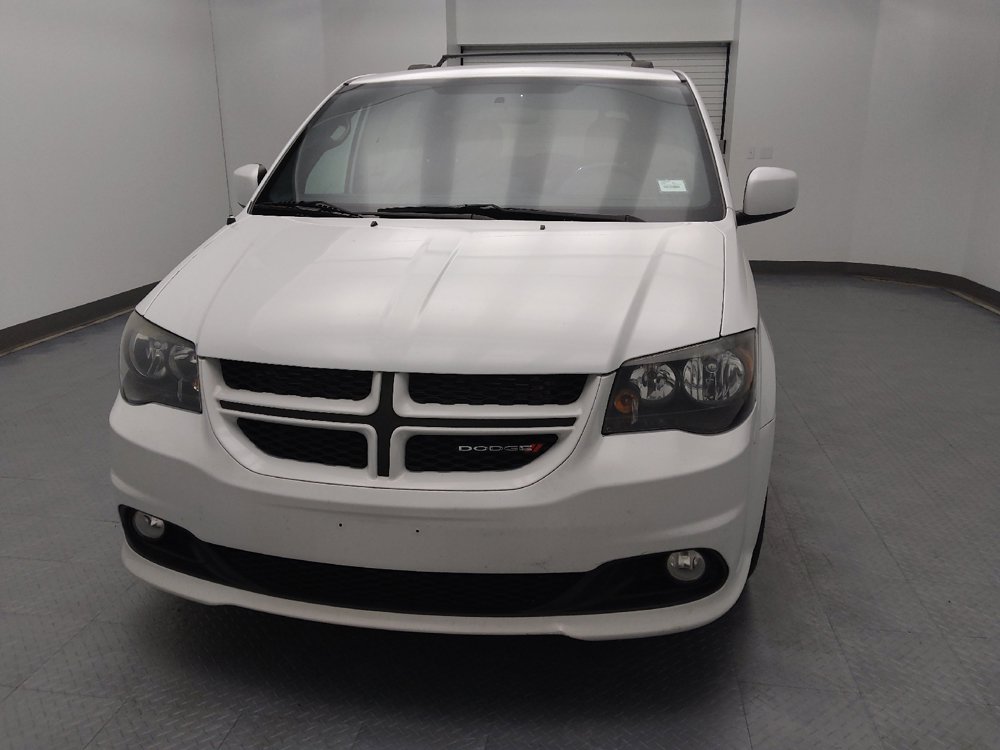 Used 2016 Dodge Grand Caravan R/T FWD image 15