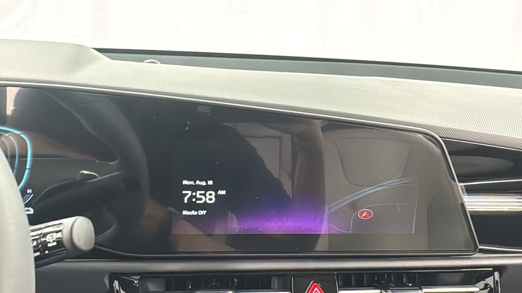 New 2025 Kia Niro EX image 24