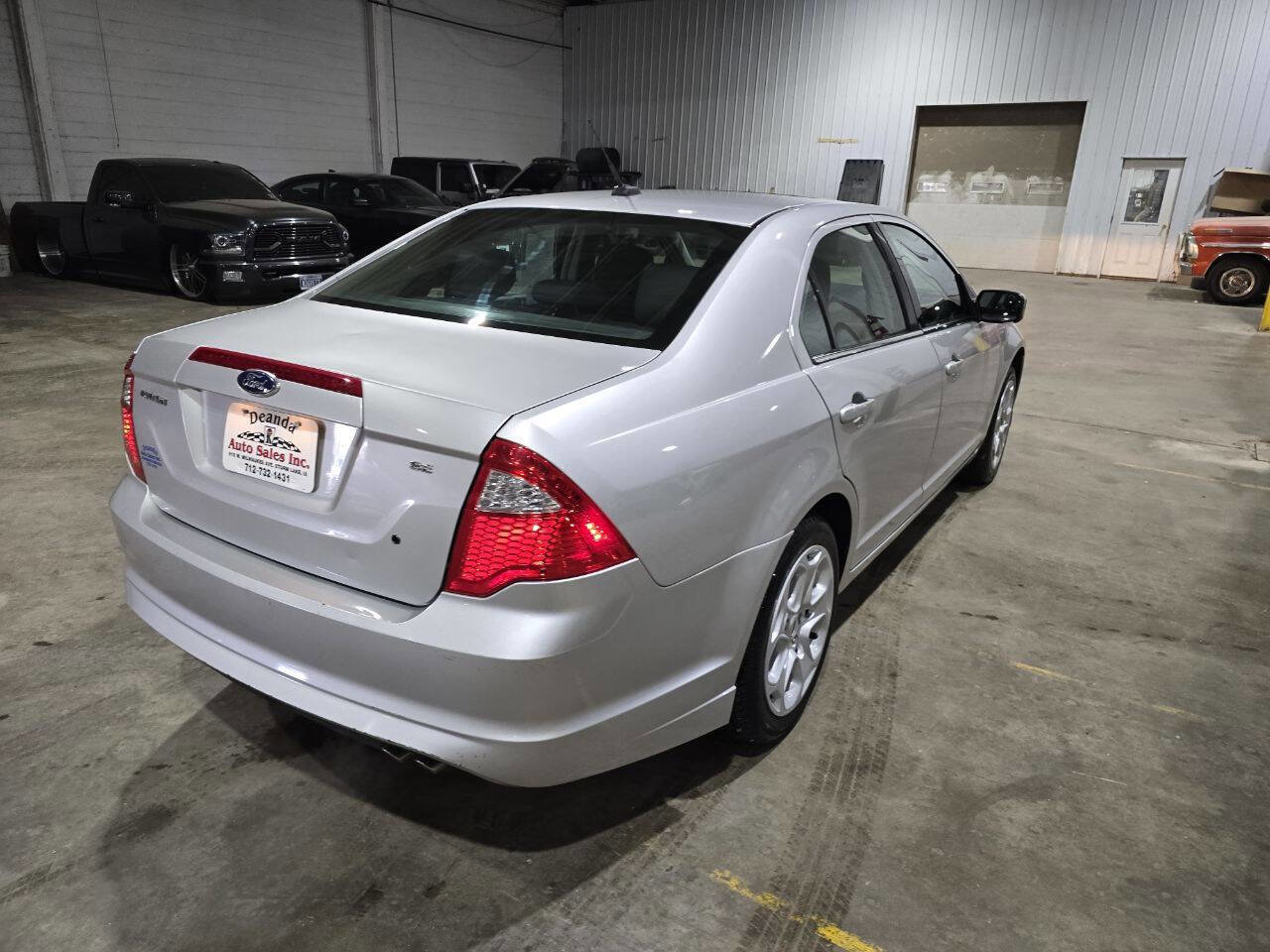 Used 2011 Ford Fusion SE w/ 202A Rapid Spec Order Code image 12