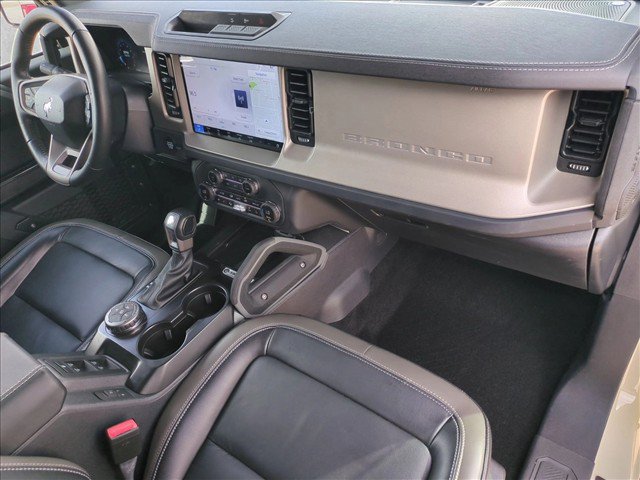 Used 2025 Ford Bronco Outer Banks AWD/4WD image 22