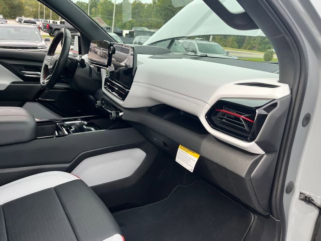 New 2025 Chevrolet Silverado EV RST image 34