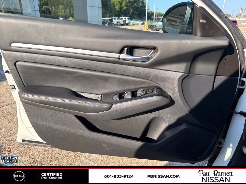Certified 2024 Nissan Altima 2.0 SR FWD image 21