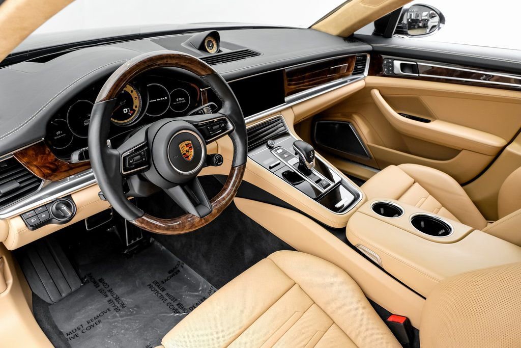 Used 2022 Porsche Panamera Turbo S image 5